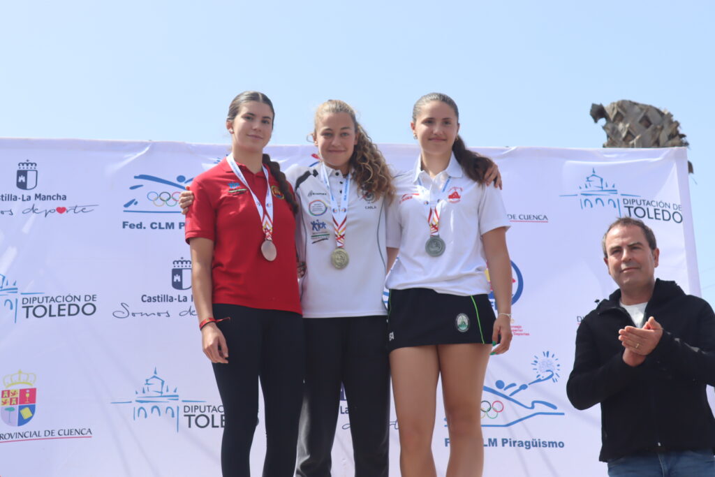 Cuatro medallas para el piragüismo extremeño en el Campeonato de España de Cadetes, Jóvenes Promesas en el embalse de Cazalegas.