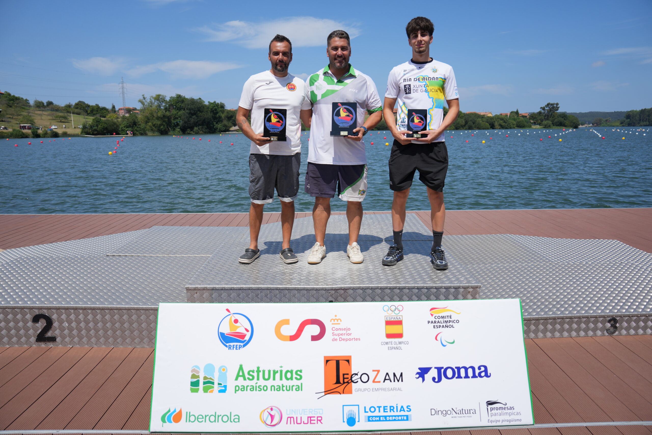 Éxito del piragüismo extremeño en el Campeonato de España de Sprint Olímpico de Trasona